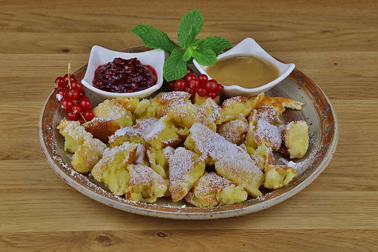 Kaiserschmarrn - Rezept nach Südtiroler Art | Suedtirol-Kompakt.com